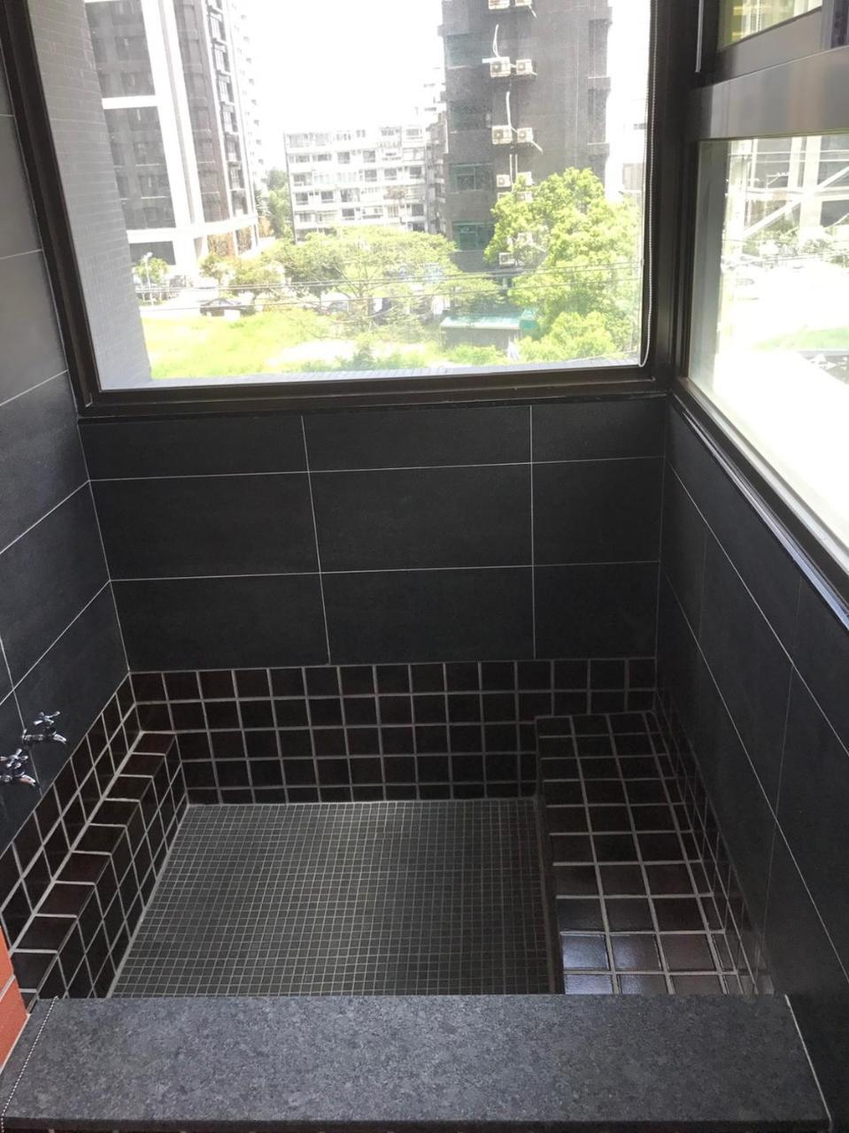 Ruo Shui Hotspring Hotel Jiaoxi Exterior foto